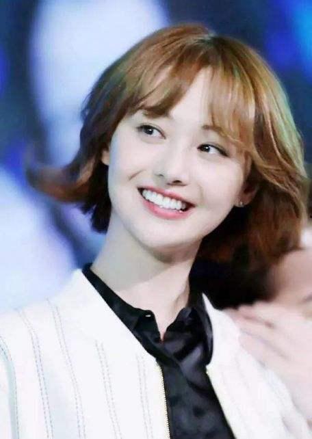 郑爽吃瓜 百度网盘,揭秘百度网盘背后的真相