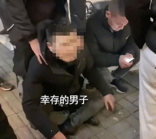 浙江挨打男网红吃瓜事件,网络暴力与吃瓜群众的反思