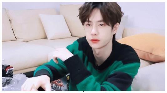 王一博吃瓜网,吃瓜网揭秘明星幕后故事 第2张 王一博吃瓜网,吃瓜网揭秘明星幕后故事 第2张